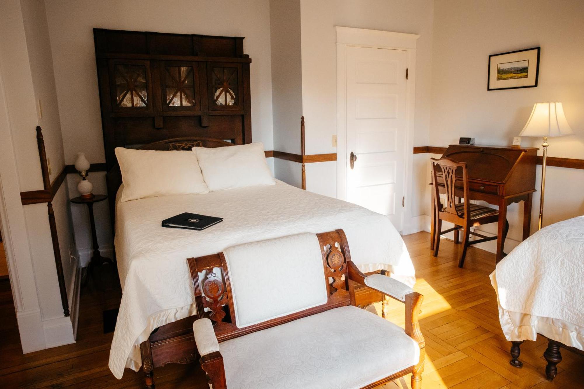 Friendly City Inn B&B Harrisonburg Extérieur photo